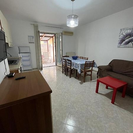 Ferienwohnung Trilocale Con Veranda Siderno Exterior foto